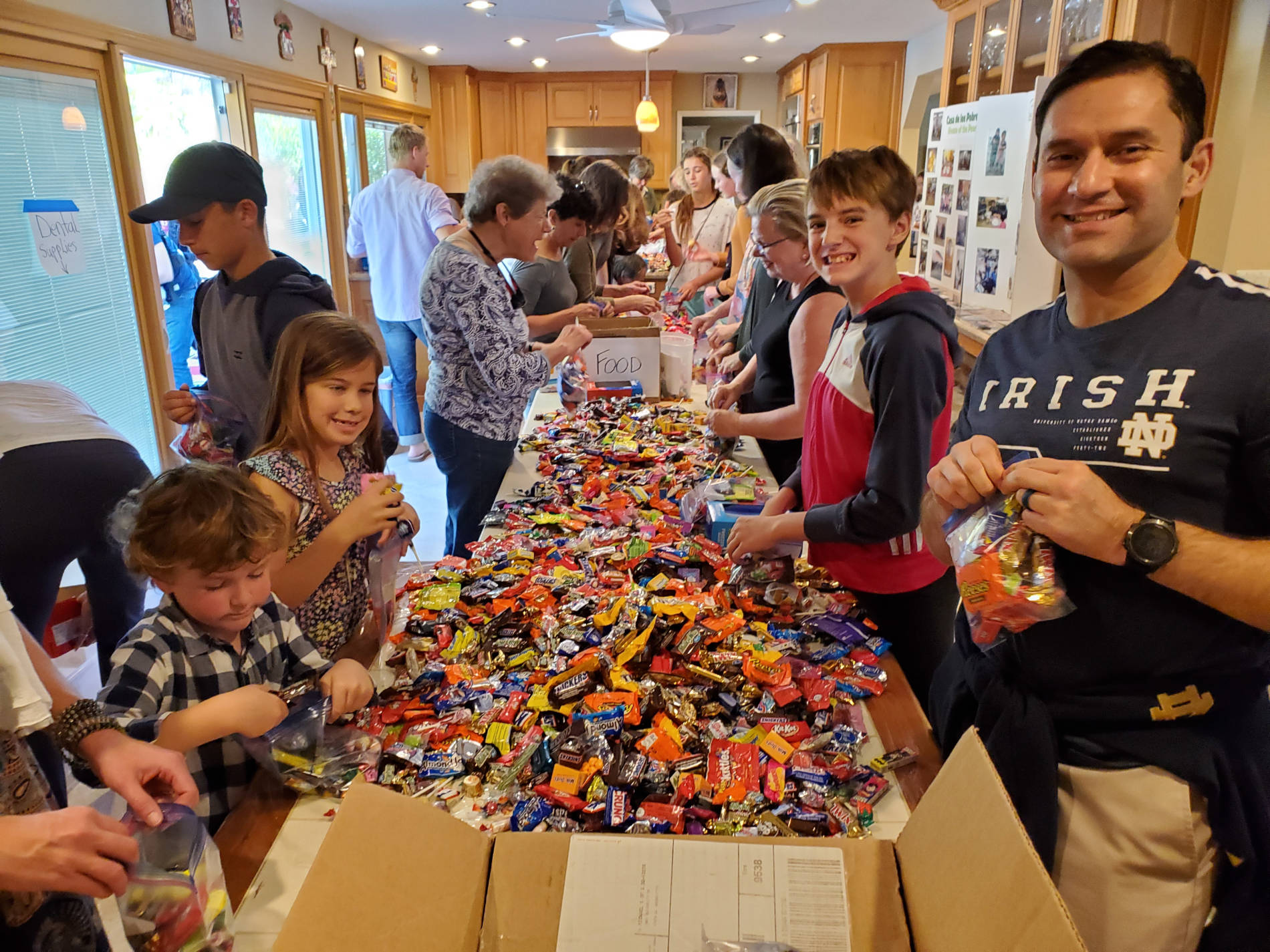 Photo inspiration: Turn Creative Contest Innocuous Candy Wall Reference: Help Turn Halloween Candy Into Christmas Treats